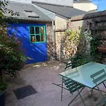 Le 111 3*