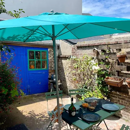 Le 111 Bed & Breakfast Fécamp